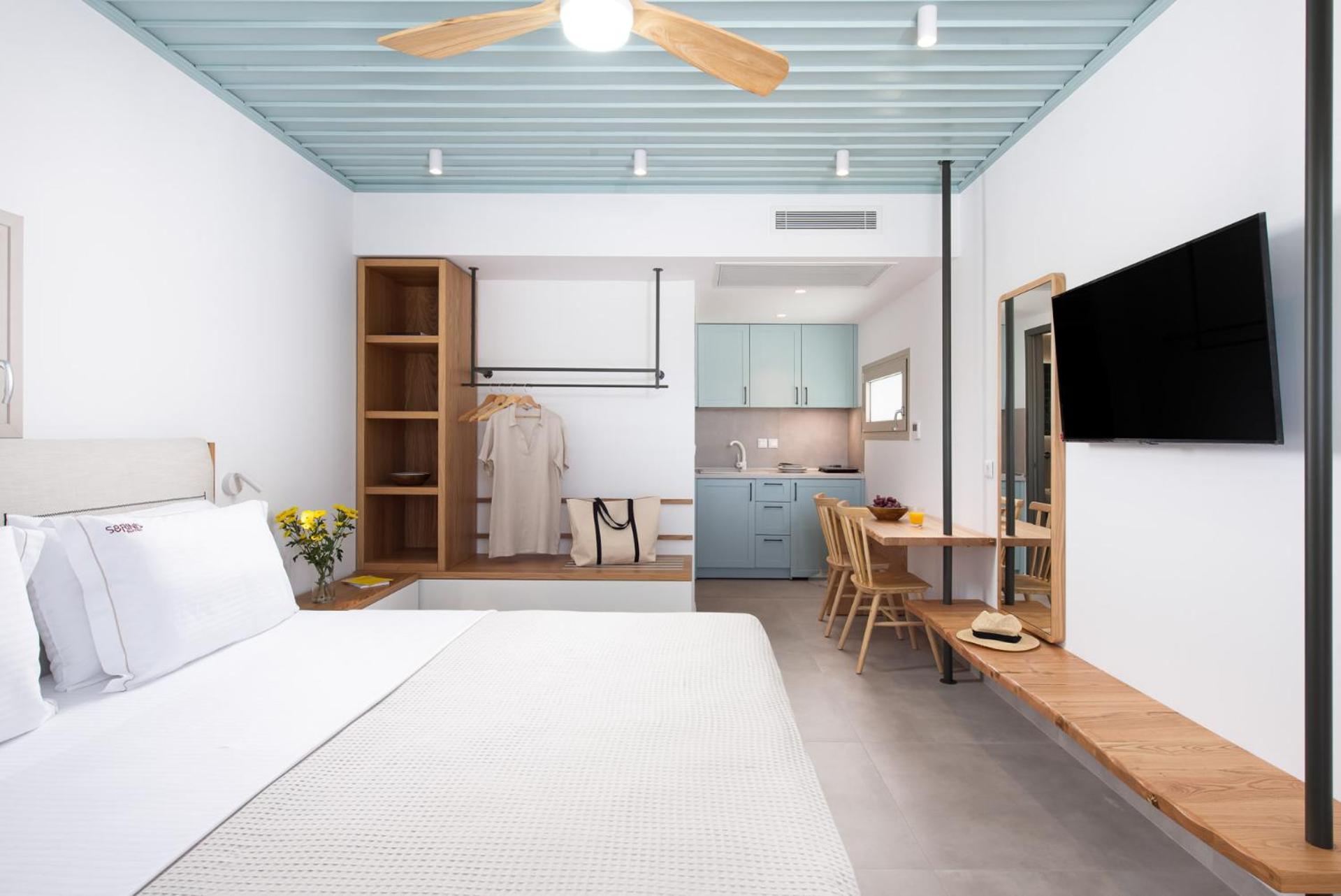 Sourinis Luxury Suites Limenaria  Exterior photo