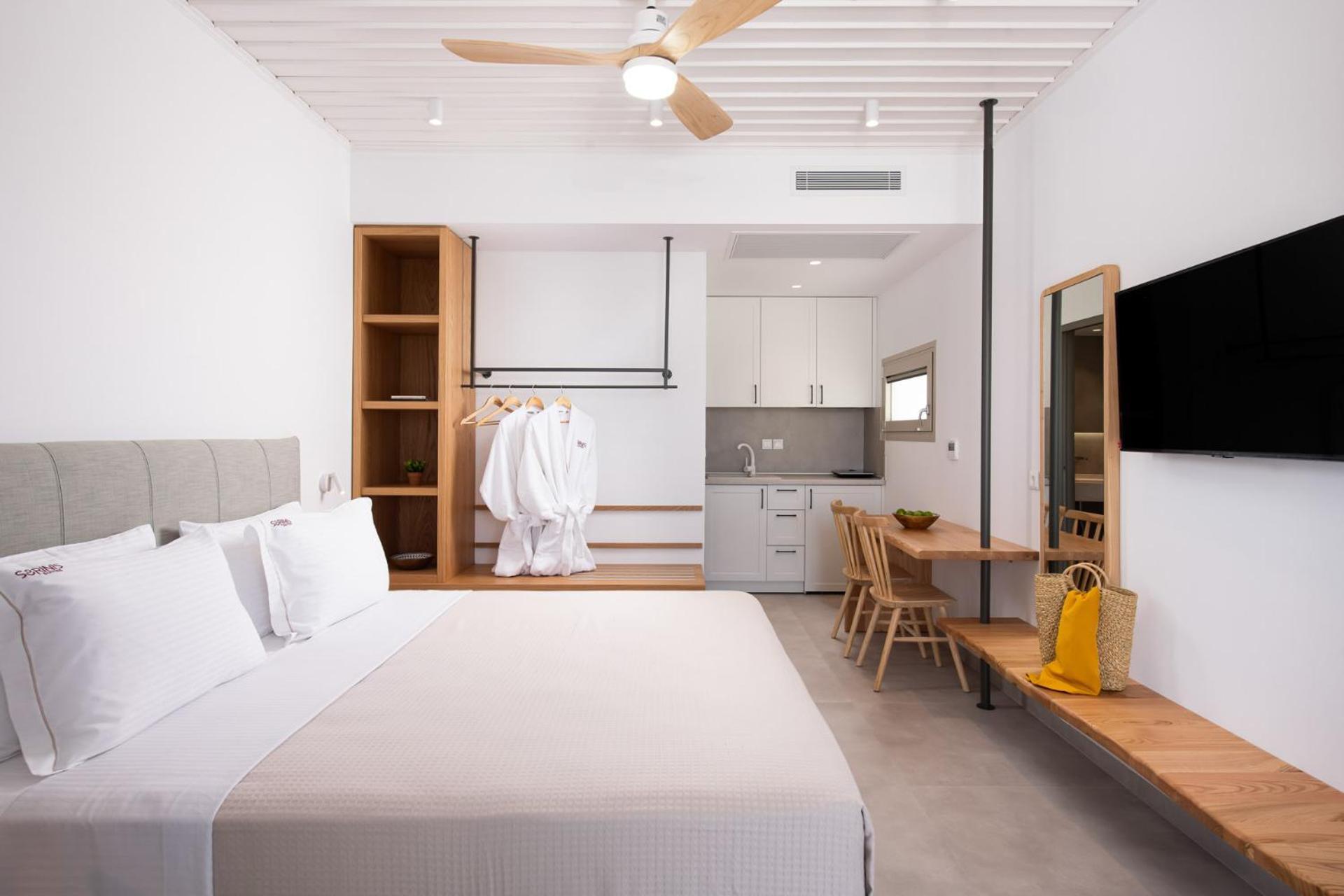 Sourinis Luxury Suites Limenaria  Exterior photo