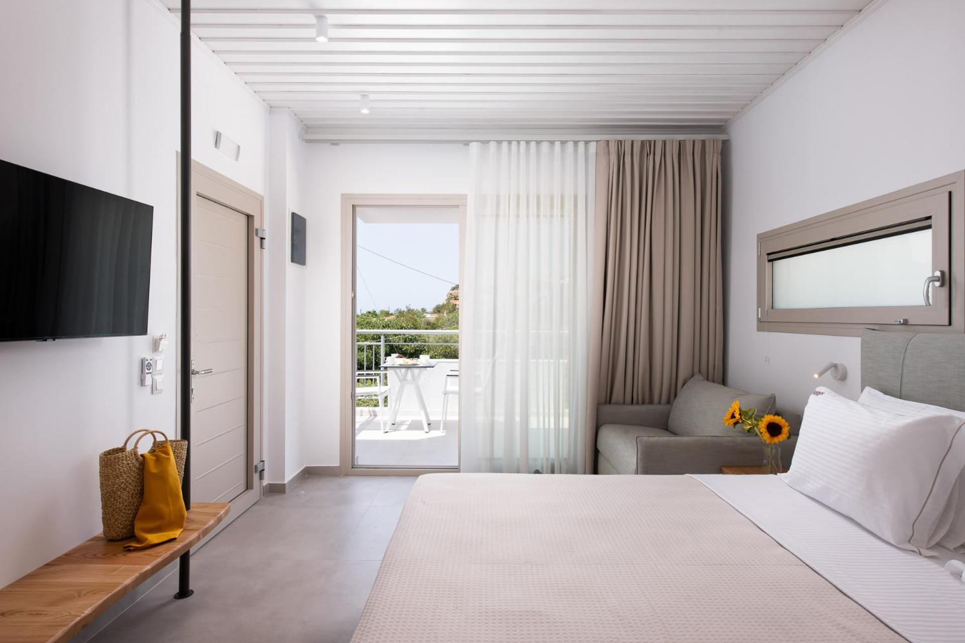Sourinis Luxury Suites Limenaria  Exterior photo