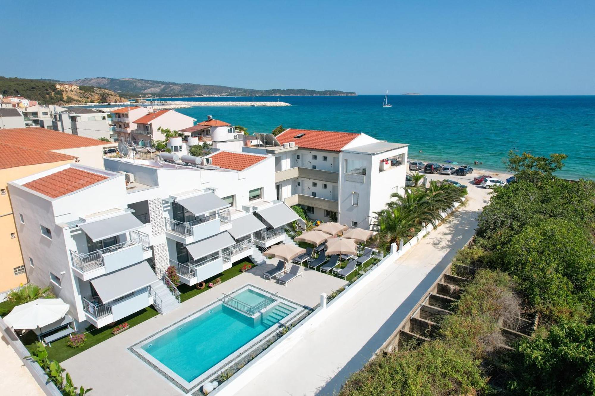 Sourinis Luxury Suites Limenaria  Exterior photo