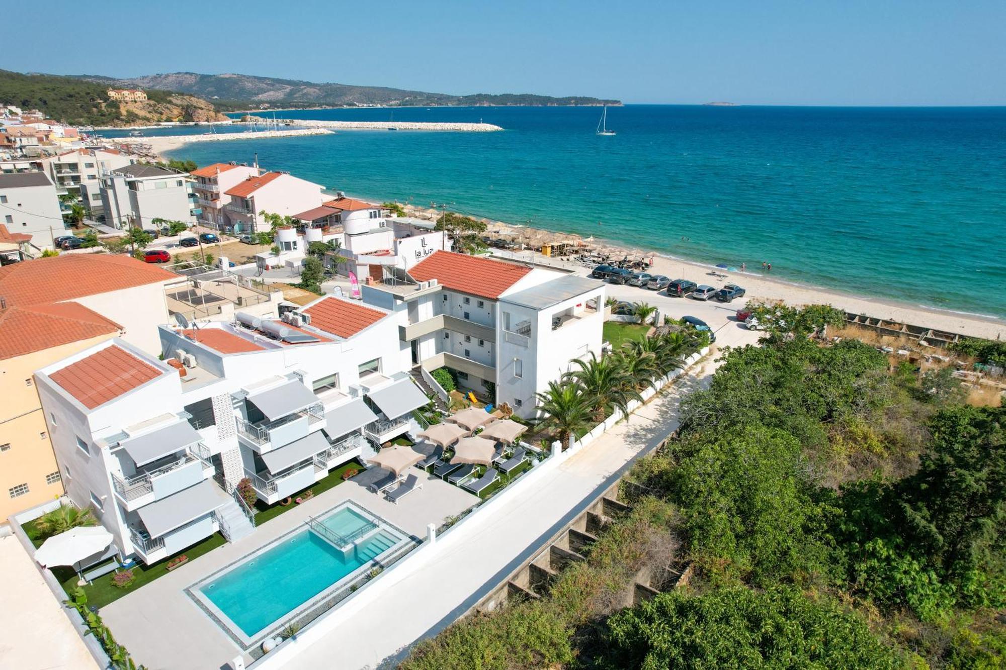 Sourinis Luxury Suites Limenaria  Exterior photo