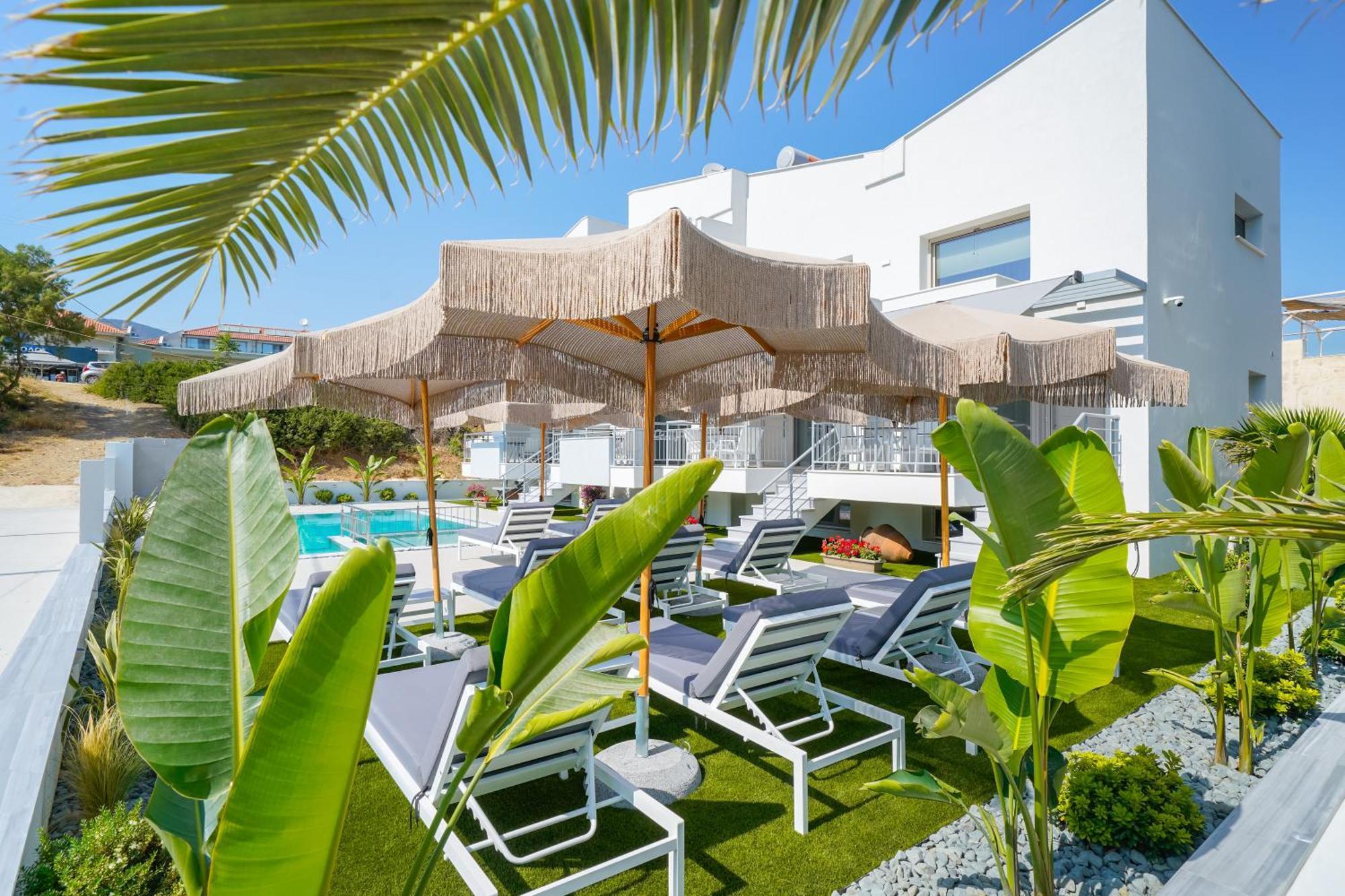 Sourinis Luxury Suites Limenaria  Exterior photo